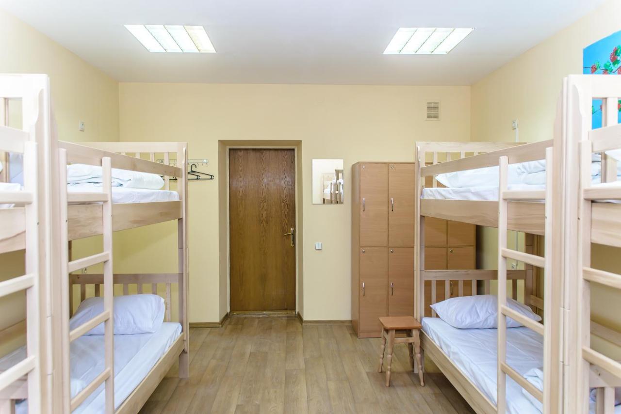Botanic Globus Hostel Kiev Exterior foto